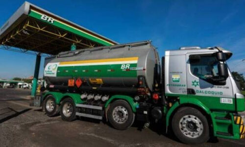 Ministério notifica Petrobras sobre aumento de combustíveis