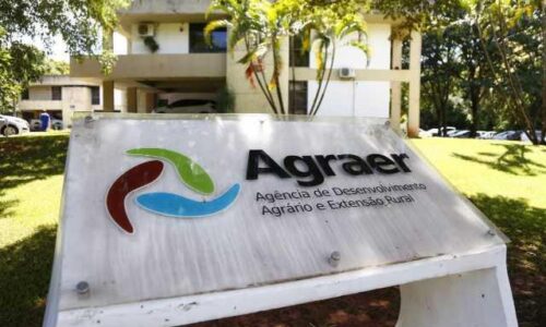 Agraer-MS compra R$ 12,1 milhões em tratores, carretas agrícolas e plantadeiras