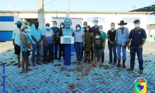 Alcinópolis inaugura busto de Joaquim Pereira França e vereadoras prestigiam evento