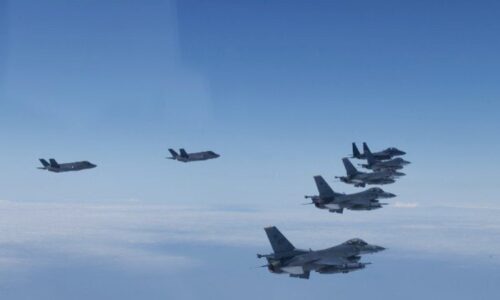 COREIA DO SUL E EUA MOSTRAM PODER AÉREO EM RESPOSTA AOS TESTES DE MÍSSEIS DA COREIA DO NORTE