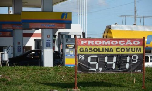 Procon vai fiscalizar se redução de combustíveis chegará nas bombas