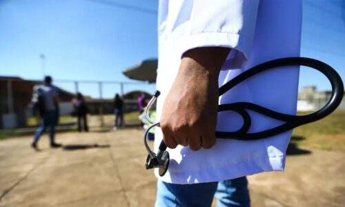 “OAB da medicina”: projeto propõe exame obrigatório para formados em medicina