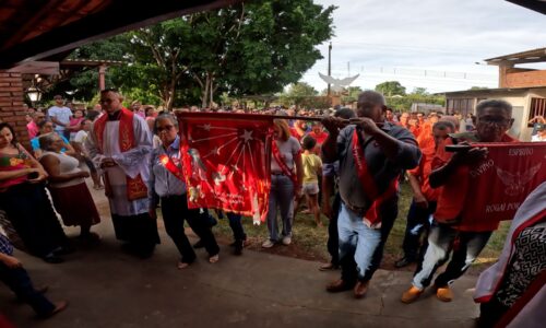 Festa da Comunidade Santa Tereza encerrou neste domingo